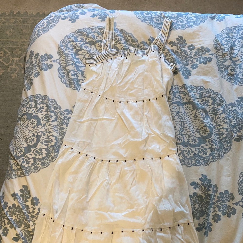 Women’s Medium Old Navy White Patterned Dress